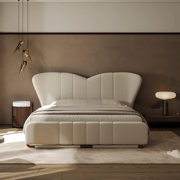 Светла луксозно кожено легло, основна спалня, луксозно двойно легло по поръчка, модерна проста легло